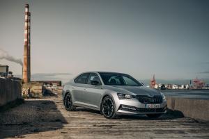 Skoda Superb 4x4 SportLine 2019 года